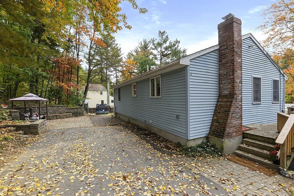 21 Glen Road Gardner, MA 01440 - Photo 9 of 35 Gallery Image 9