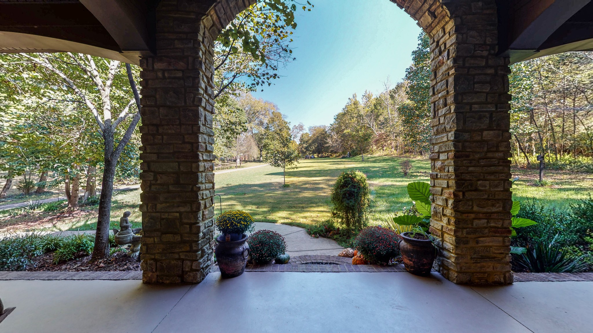 841 Vanderbilt Road Mount Juliet, TN 37122 - Photo 3 of 50 a city view with a lake view