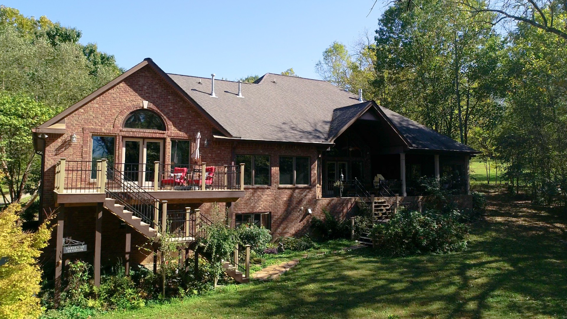 841 Vanderbilt Road Mount Juliet, TN 37122 - Photo 44 of 50 a view of house with a yard and potted plants