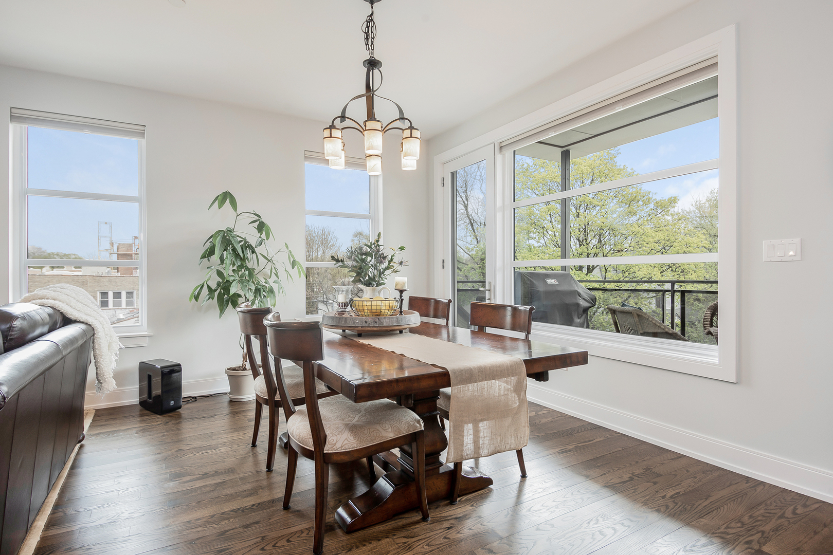 1133 Chicago Avenue, Unit 3E Oak Park, IL 60302 - Photo 8 of 26