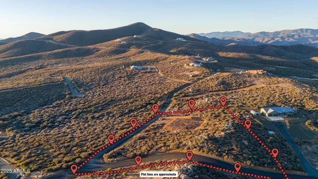 $949,000 | 750 South Grant Woods Parkway, Dewey, AZ 86327