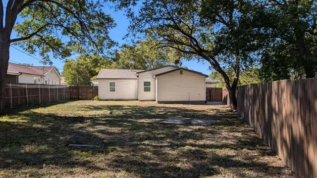 $149,900 | 301 Mirike Drive, White Settlement, TX 76108