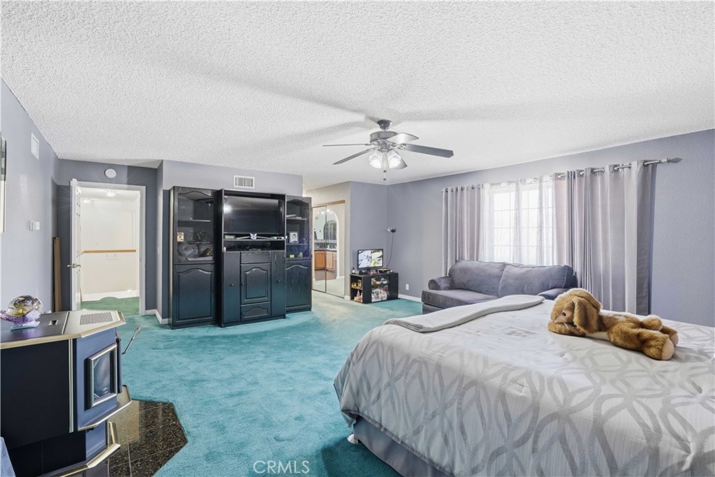 30414 Sloan Canyon Road Castaic, CA 91384 - Photo 28 of 70 Primary Bedroom Upper Wing