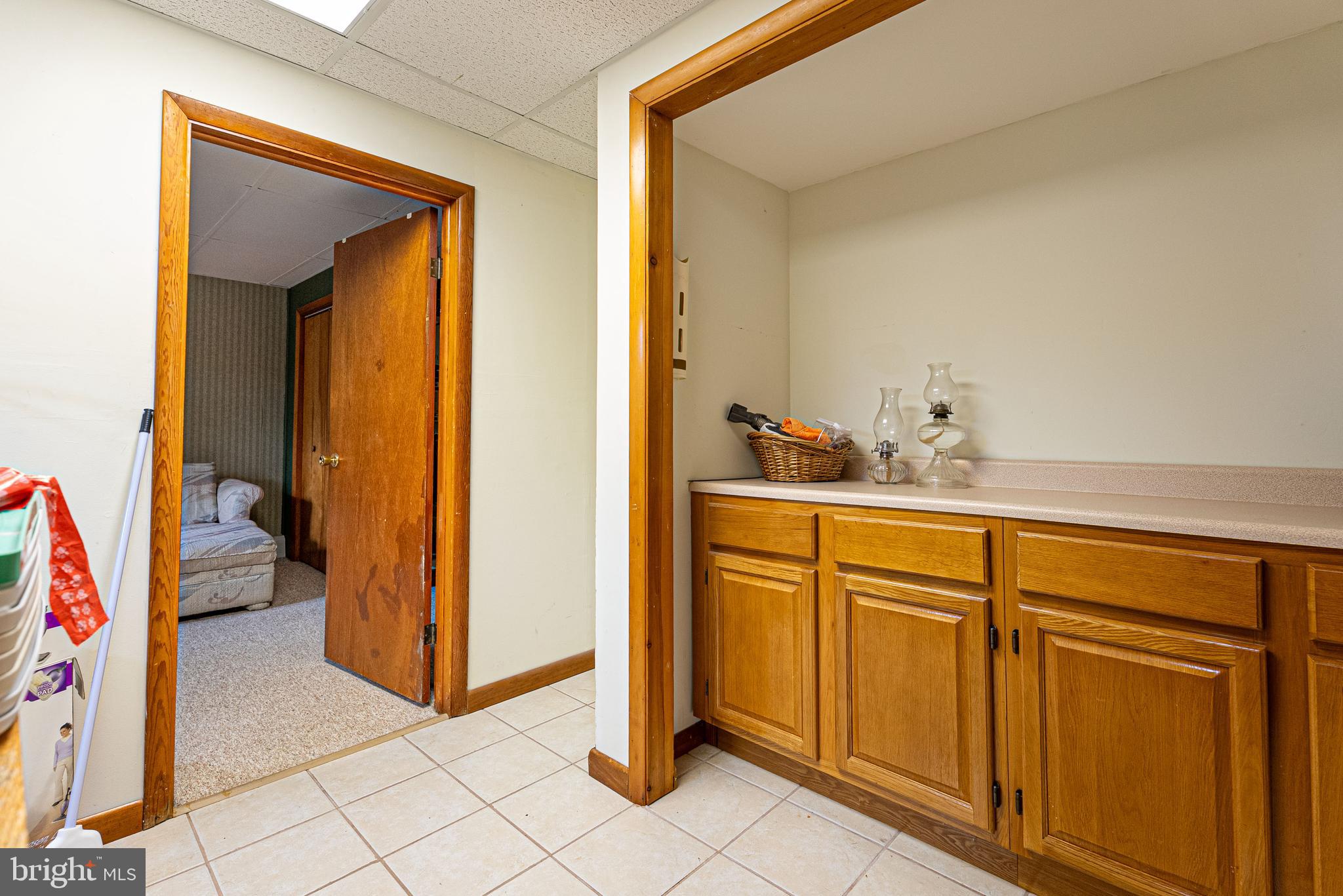 14100 Brant Road Southwest Cumberland, MD 21502 - Photo 27 of 40 a bathroom with a sink and a mirror