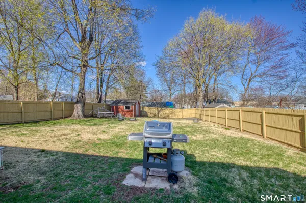 $2,700 | 124 Mayflower Street, West Hartford, CT 06110