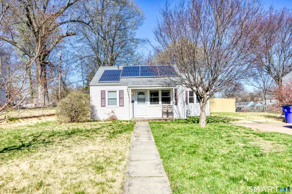 $2,700 | 124 Mayflower Street, West Hartford, CT 06110