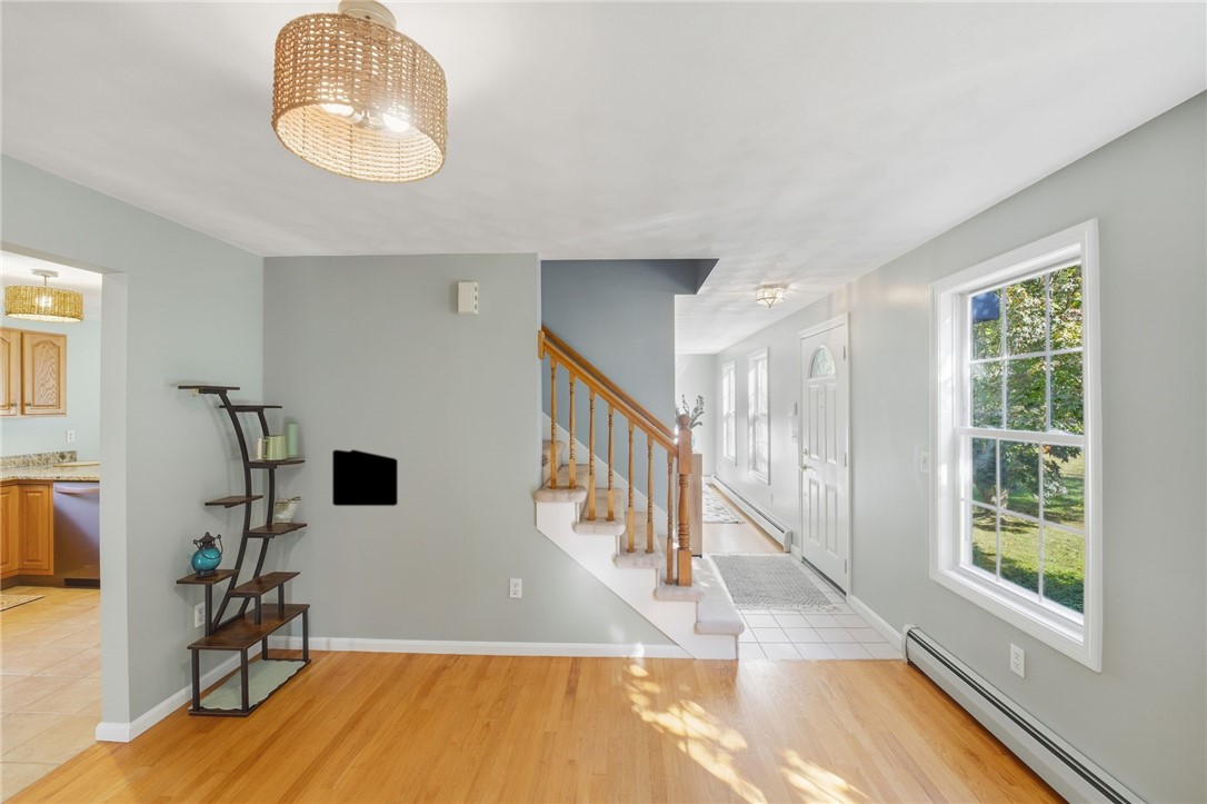 24 Buratti Road Johnston, RI 02919 - Photo 8 of 50 Gallery Image 8