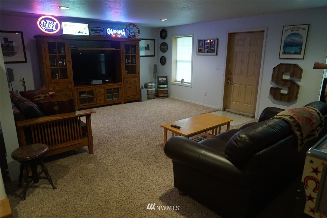 745 Tennessee Road Winlock, WA 98596 - Photo 16 of 25