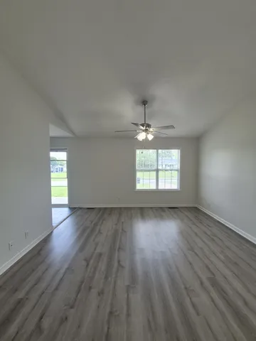 $1,350 | 1040 Bush Avenue, Oak Grove, KY 42262