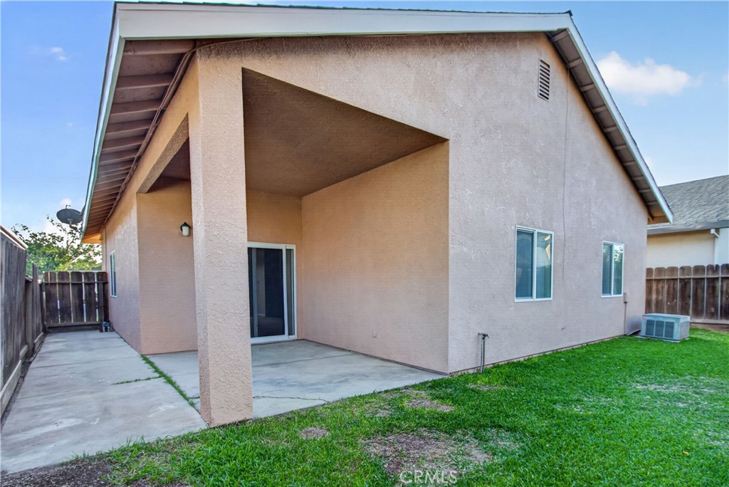 2970 Westminster Court Merced, CA 95340 - Photo 14 of 18