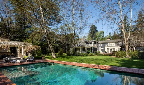 $13,750,000 | 192 Fair Oaks Lane, Atherton, CA 94027