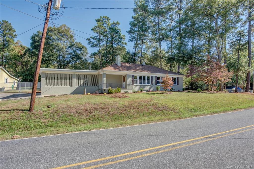 512 Friday Park Road Dallas, NC 28034 - Photo 2 of 23 Gallery Image 2