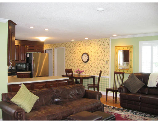 103 Squassick Road West Springfield, MA 01089 - Photo 6 of 15 Gallery Image 6
