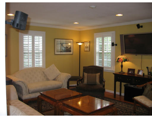 103 Squassick Road West Springfield, MA 01089 - Photo 8 of 15 Gallery Image 8