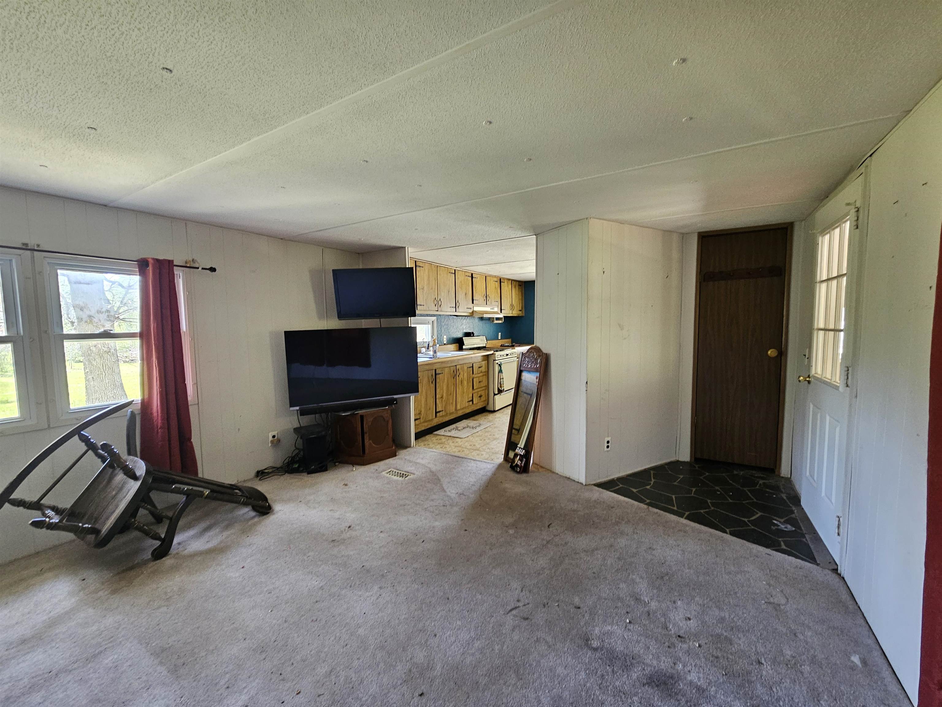 4191 West Arthur Road Harrison, MI 48625 - Photo 4 of 44