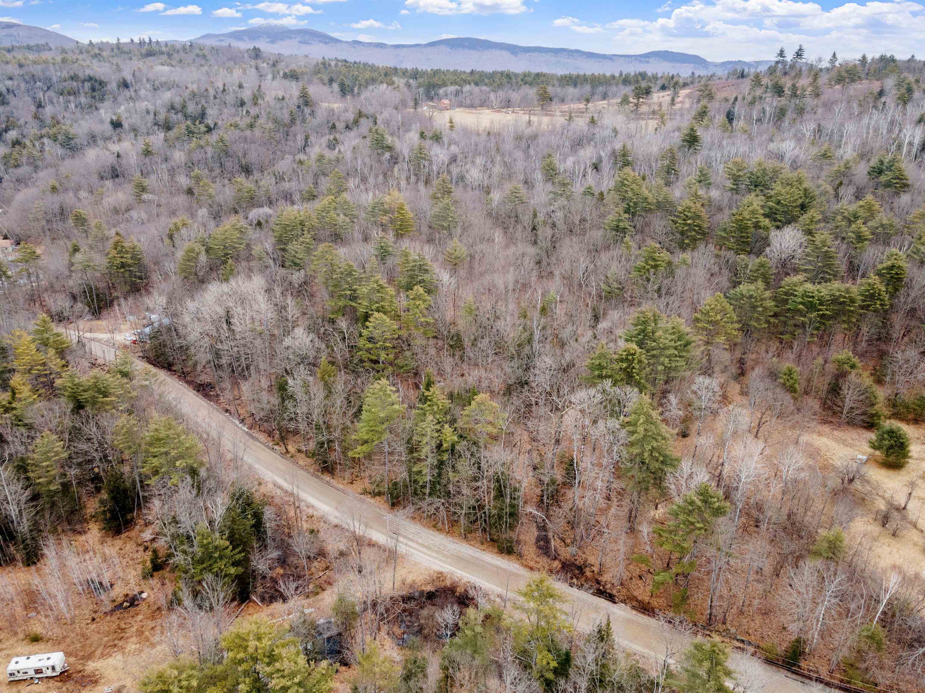727 Tunnel Road Grafton, NH 03240 - Photo 7 of 14