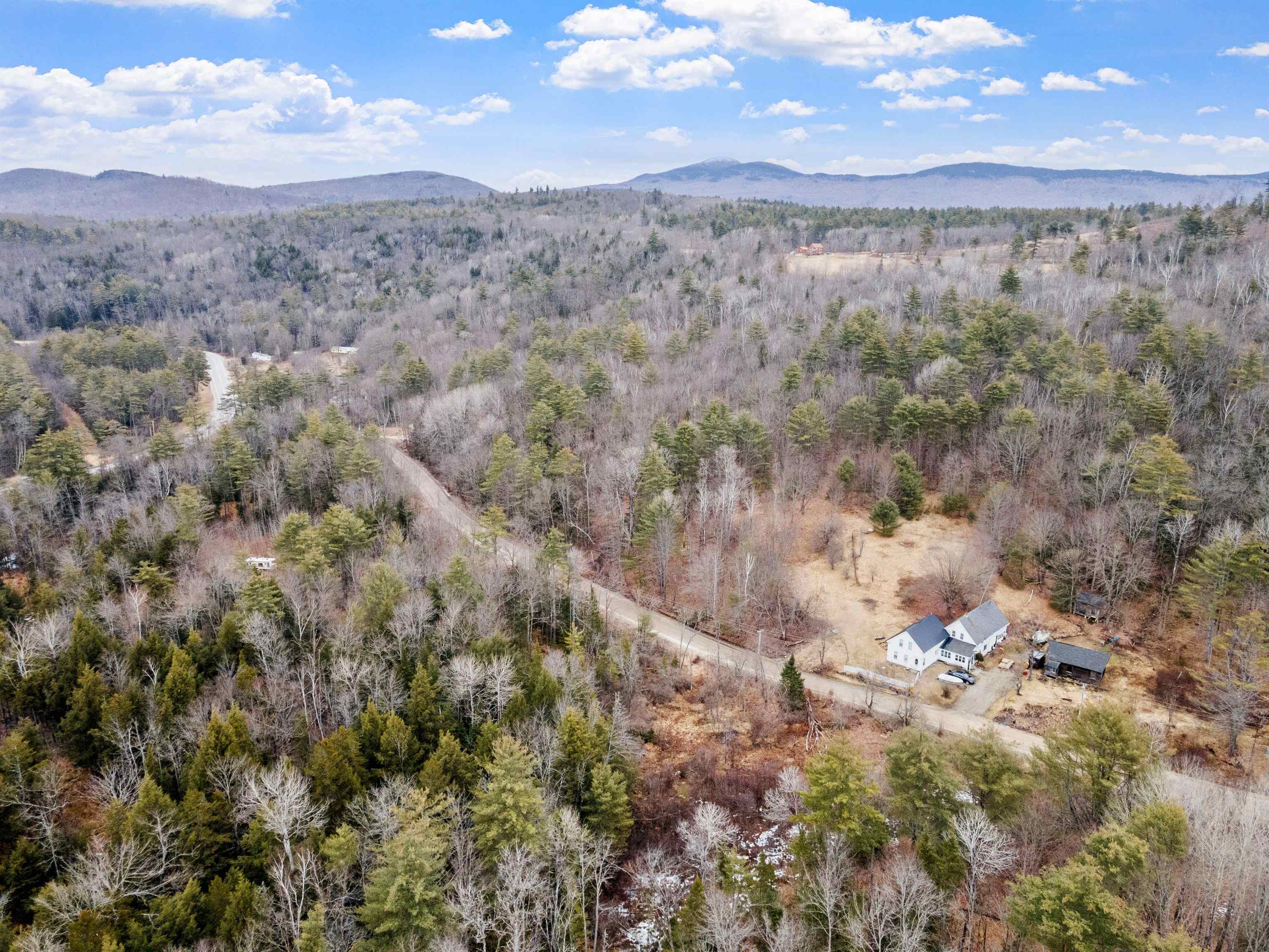 727 Tunnel Road Grafton, NH 03240 - Photo 8 of 14