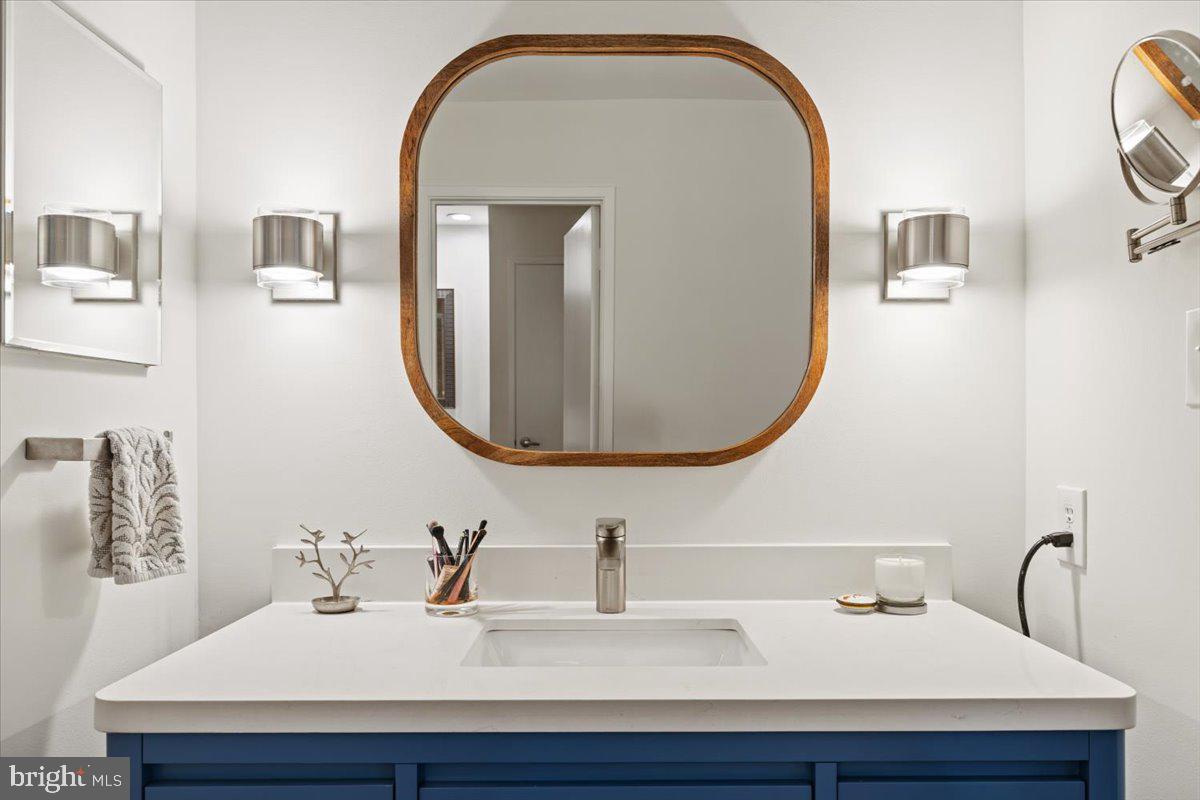 9411 Fernwood Road Bethesda, MD 20817 - Photo 38 of 101