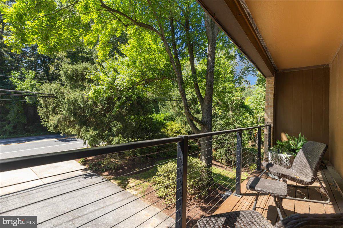 9411 Fernwood Road Bethesda, MD 20817 - Photo 49 of 101