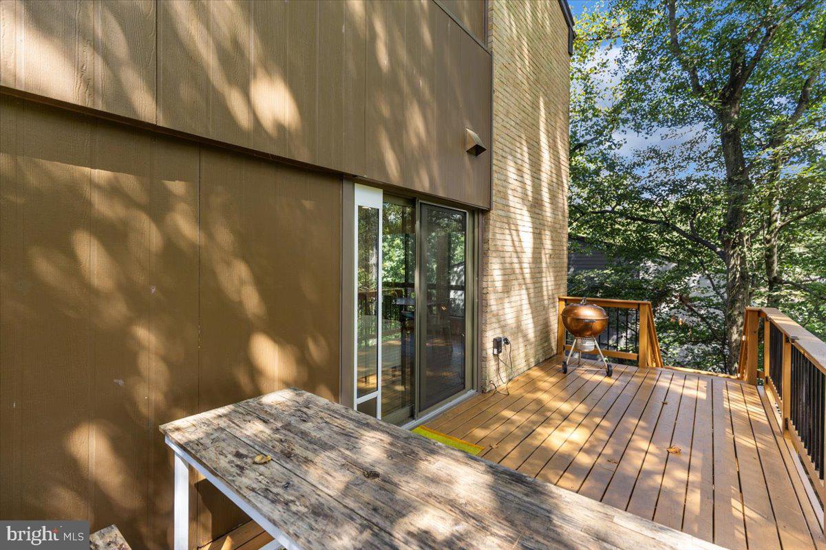 9411 Fernwood Road Bethesda, MD 20817 - Photo 71 of 101