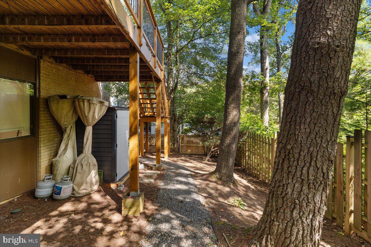 9411 Fernwood Road Bethesda, MD 20817 - Photo 84 of 101