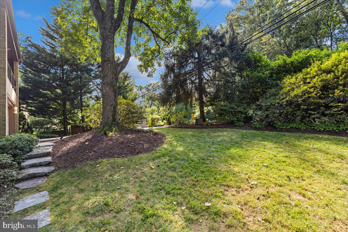 9411 Fernwood Road Bethesda, MD 20817 - Photo 87 of 101