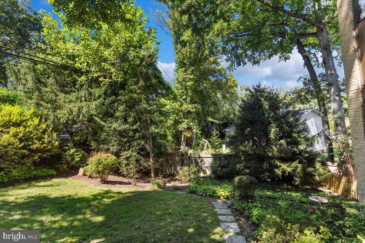 9411 Fernwood Road Bethesda, MD 20817 - Photo 89 of 101