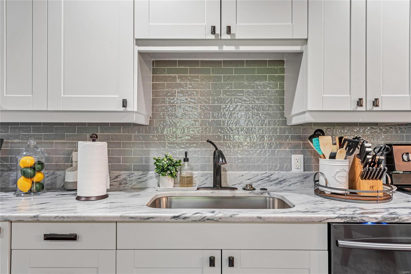 3452 Baumgartner Road St. Louis, MO 63129 - Photo 12 of 26 Gallery Image 12