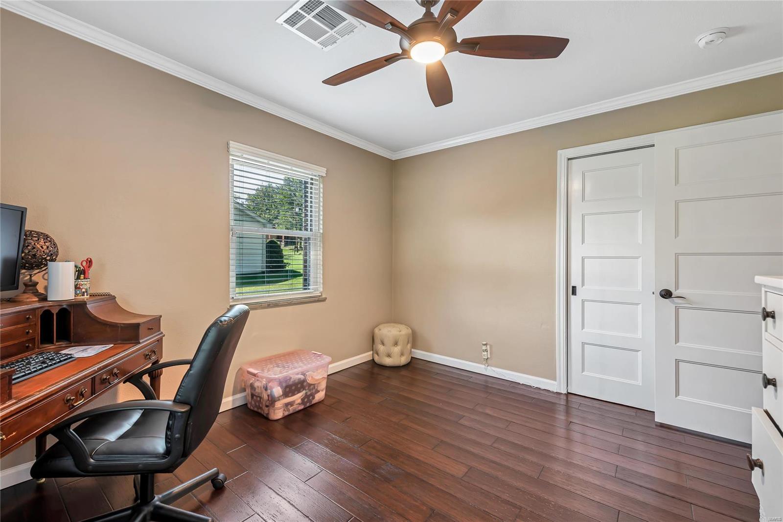 3452 Baumgartner Road St. Louis, MO 63129 - Photo 23 of 26 Gallery Image 23
