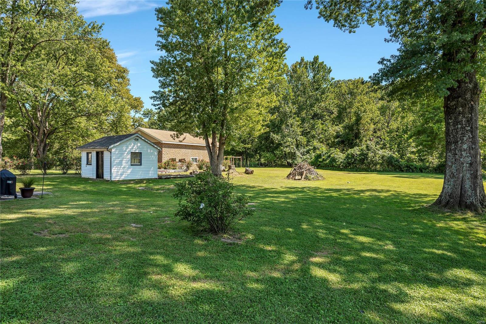 3452 Baumgartner Road St. Louis, MO 63129 - Photo 5 of 26 Gallery Image 5