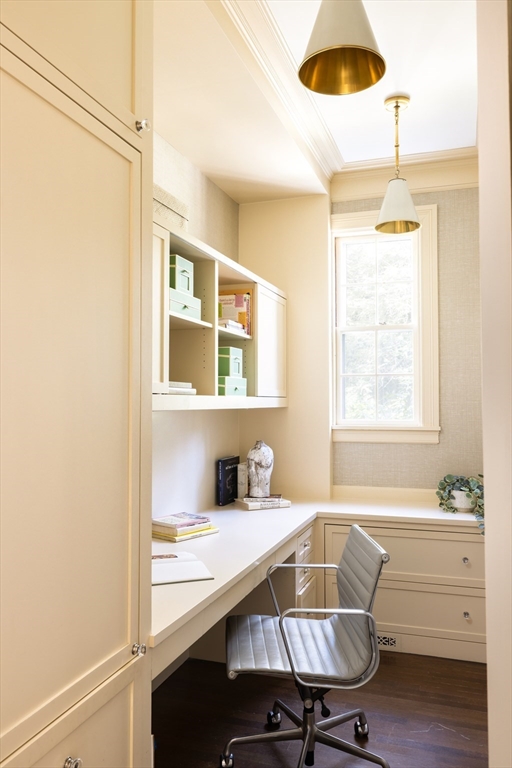 280 Warren Street Brookline, MA 02445 - Photo 13 of 39