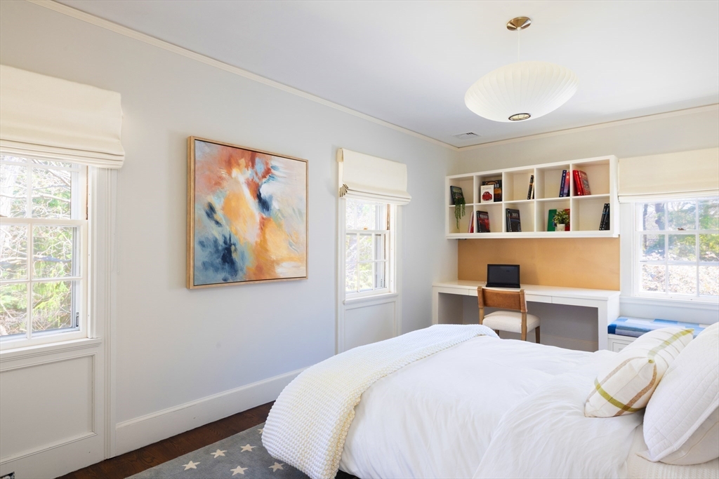 280 Warren Street Brookline, MA 02445 - Photo 21 of 39