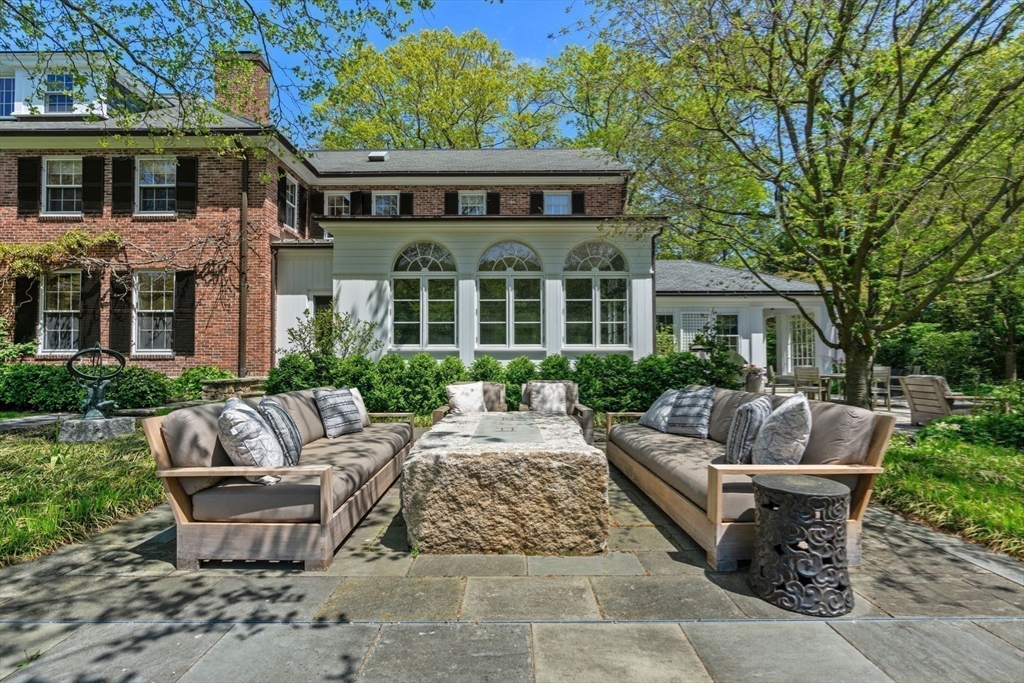 280 Warren Street Brookline, MA 02445 - Photo 29 of 39