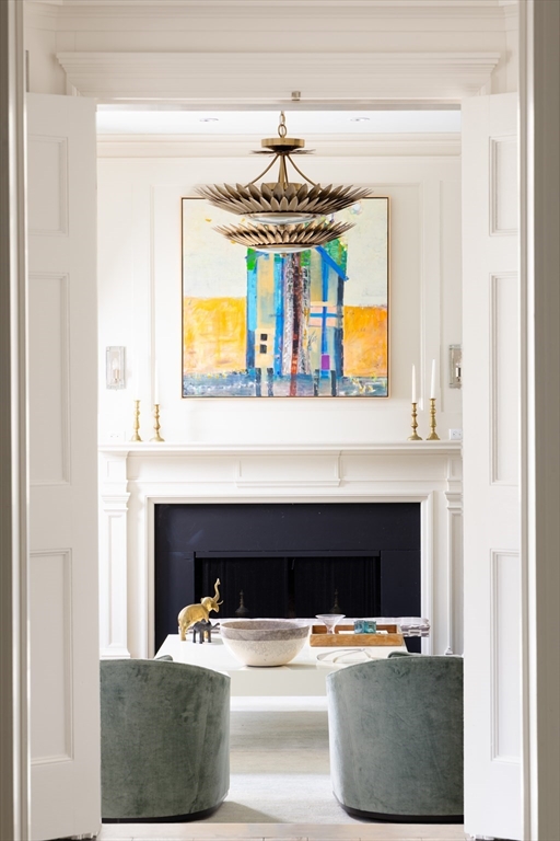 280 Warren Street Brookline, MA 02445 - Photo 4 of 39