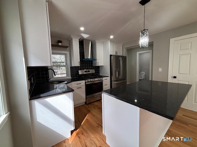 147 View Street Meriden, CT 06450 - Photo 5 of 26