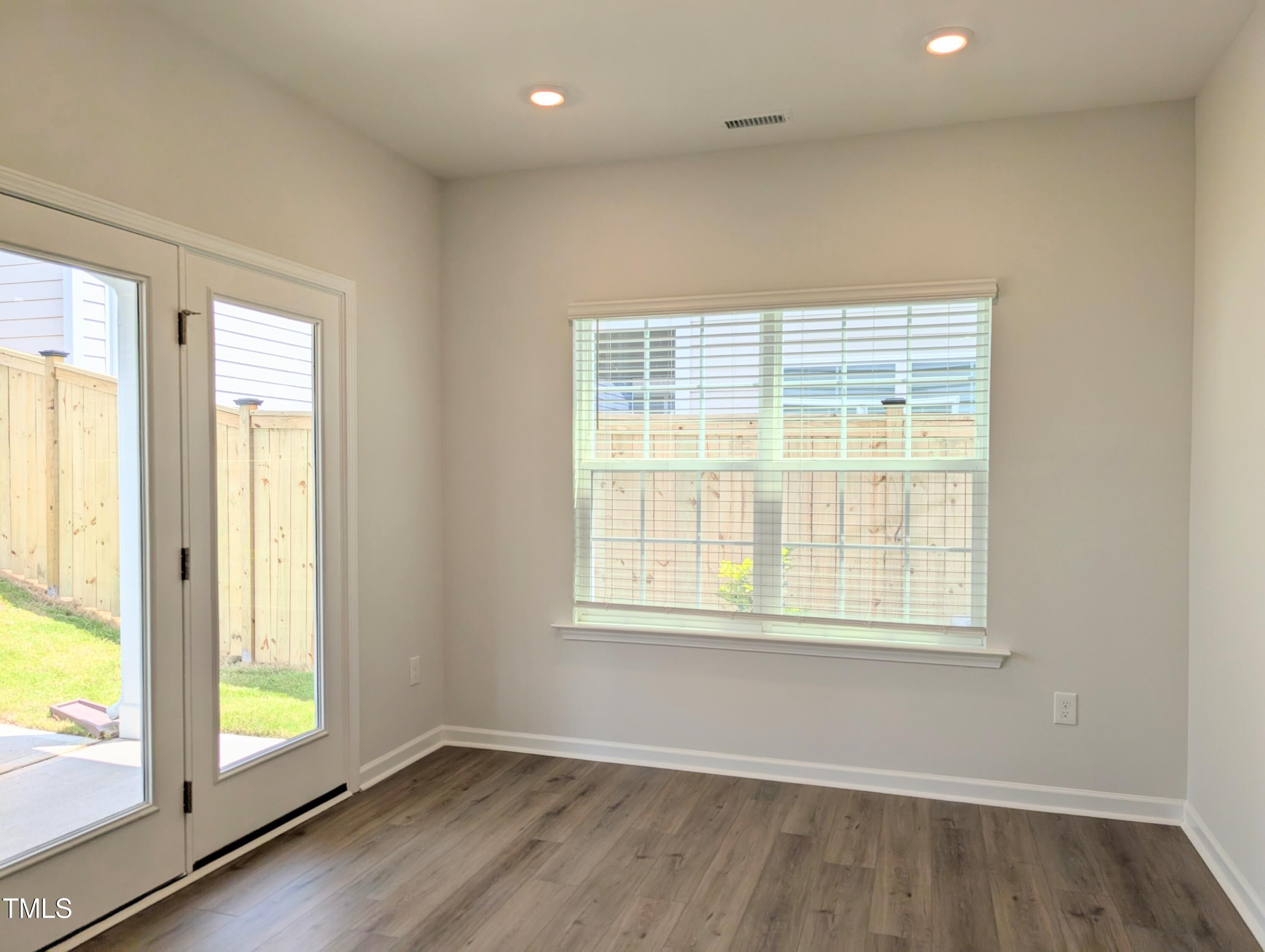 9224 Leaning Post Road, Unit 445 Wake Forest, NC 27587 - Photo 12 of 28 Breakfast/Sitting Area