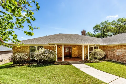 $589,000 | 2008 Wickersham Drive, Huntsville, TX 77340