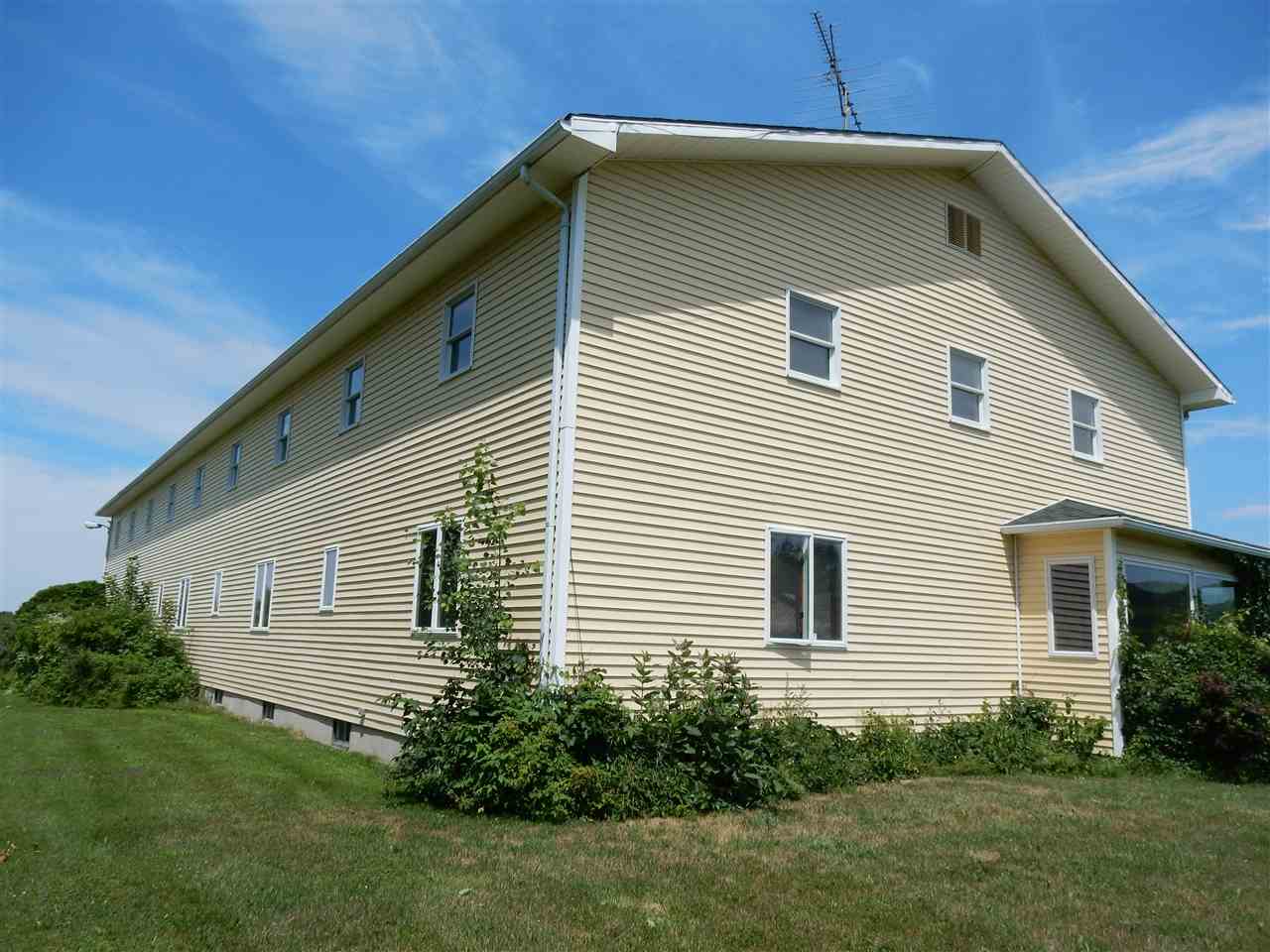 228 Fisher Road Irasburg, VT 05845 - Photo 5 of 39 Gallery Image 5