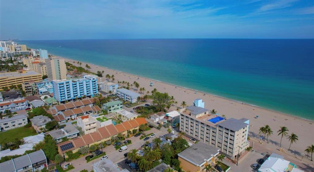 326 Madison Street, Unit 2 Hollywood, FL 33019 - Photo 1 of 27