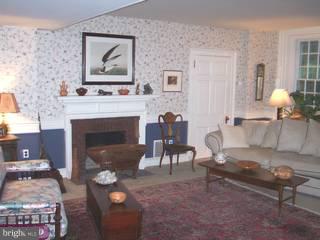 115 Roumfort Road, Unit 14 Philadelphia, PA 19119 - Photo 2 of 5 Gallery Image 2