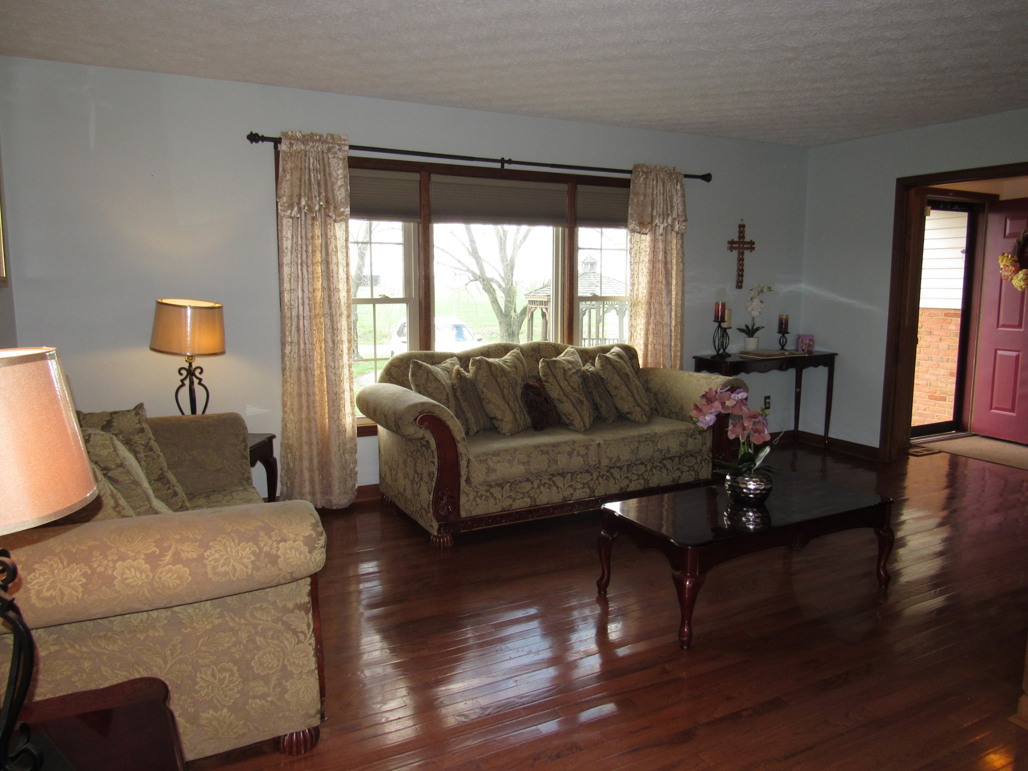 11885 Palmyra Road Oak Grove, KY 42262 - Photo 3 of 21 a living room with furniture and a large window