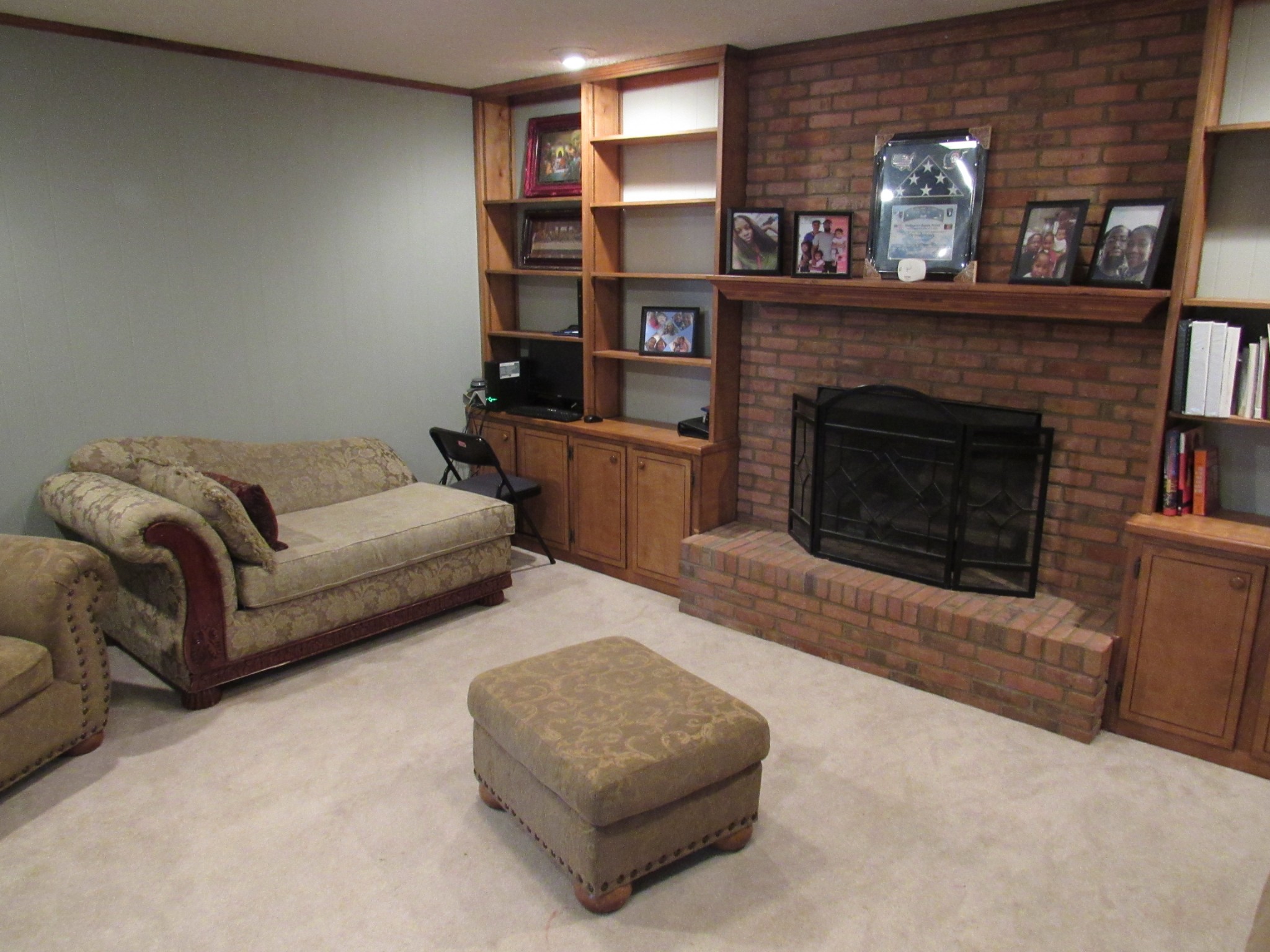 11885 Palmyra Road Oak Grove, KY 42262 - Photo 9 of 21 a living room with furniture and a fireplace