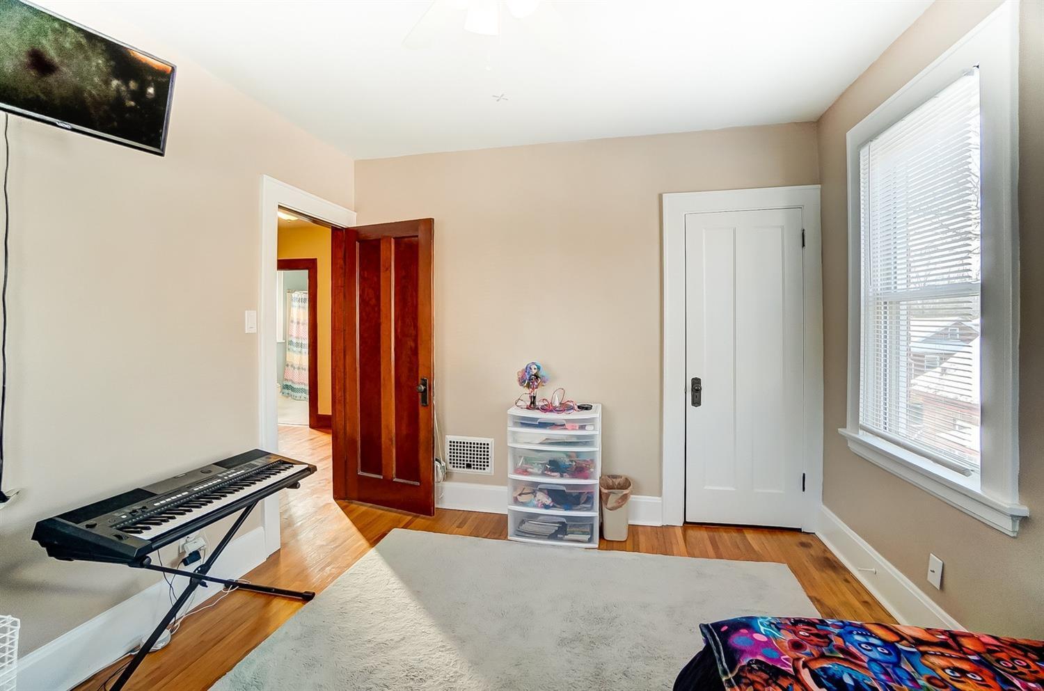 4939 Ralph Avenue Cincinnati, OH 45238 - Photo 35 of 49 Gallery Image 35