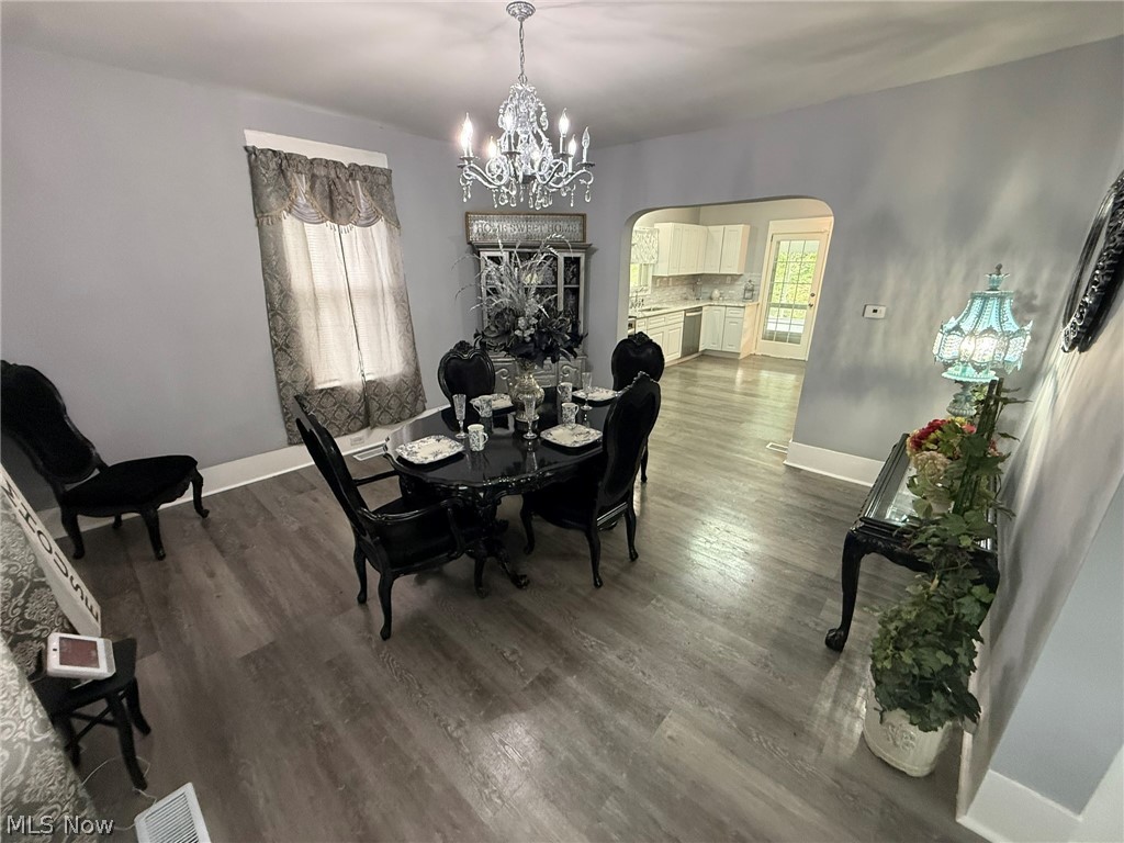 4528 Gintz Road Dover, OH 44622 - Photo 7 of 48