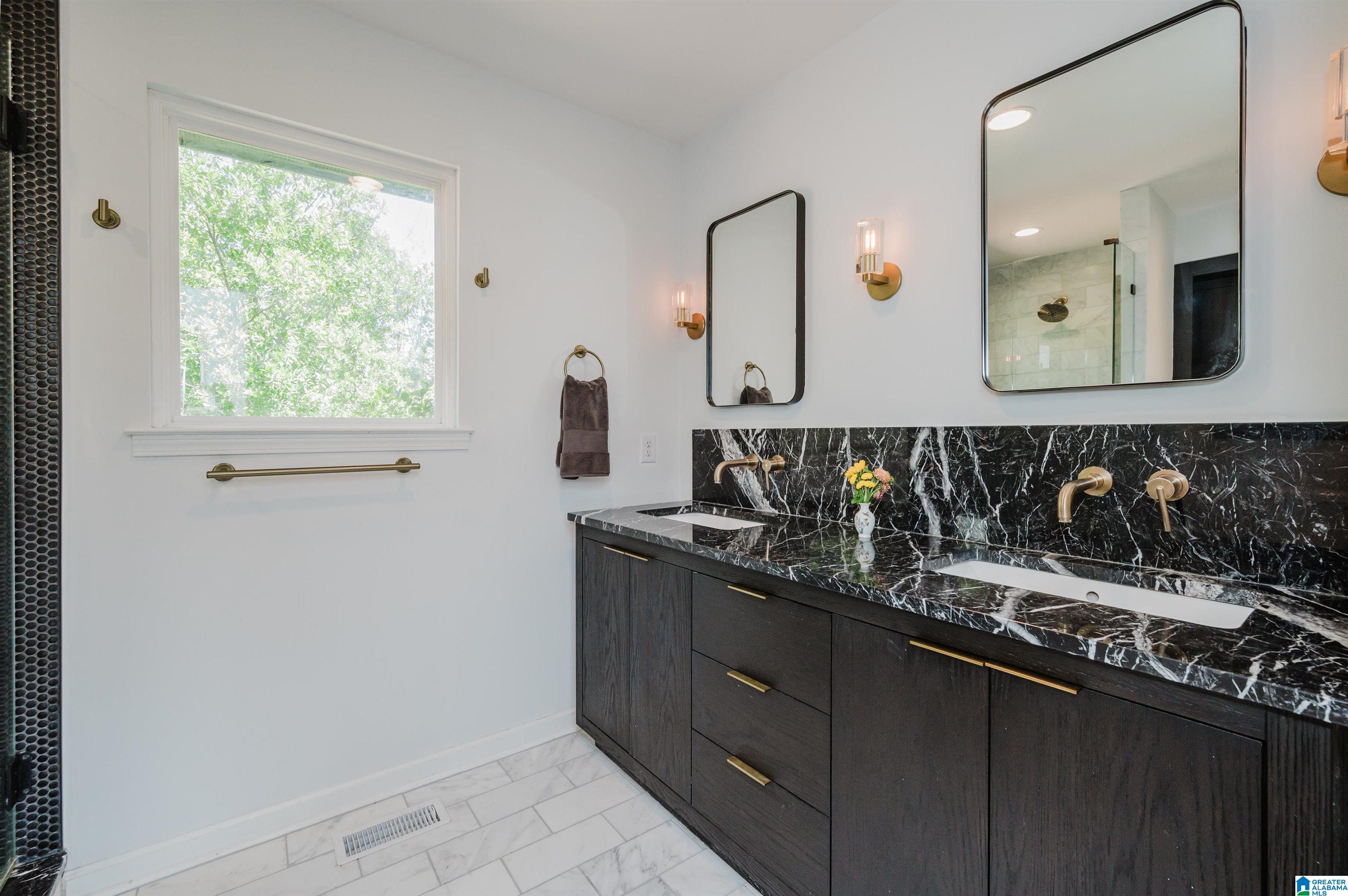 5808 Southhall Road Birmingham, AL 35213 - Photo 29 of 52