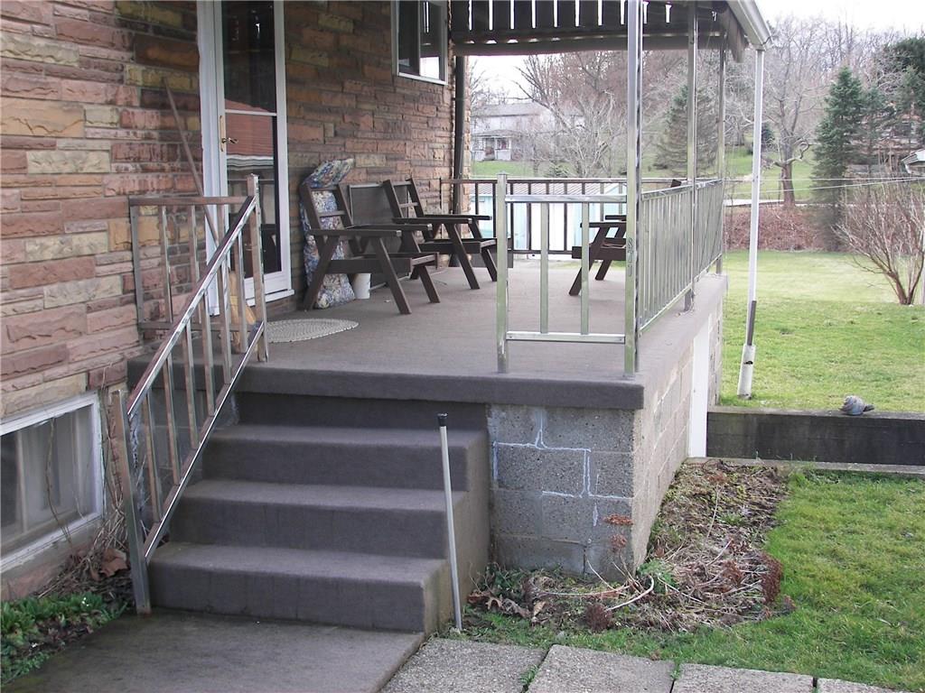 871 Evergreen Road Leechburg, PA 15656 - Photo 3 of 23 Gallery Image 3