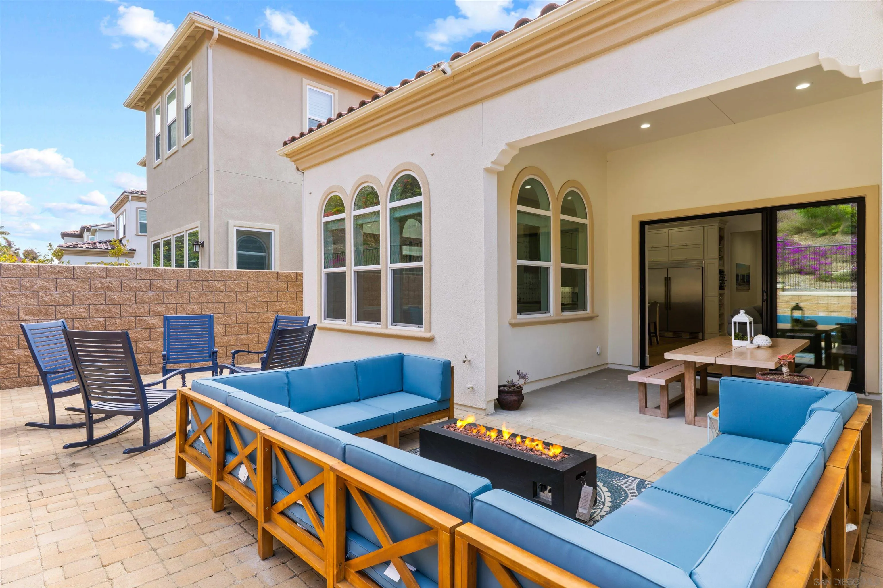 2520 Wellspring Street Carlsbad, CA 92010 - Photo 22 of 26 a outdoor space with patio furniture