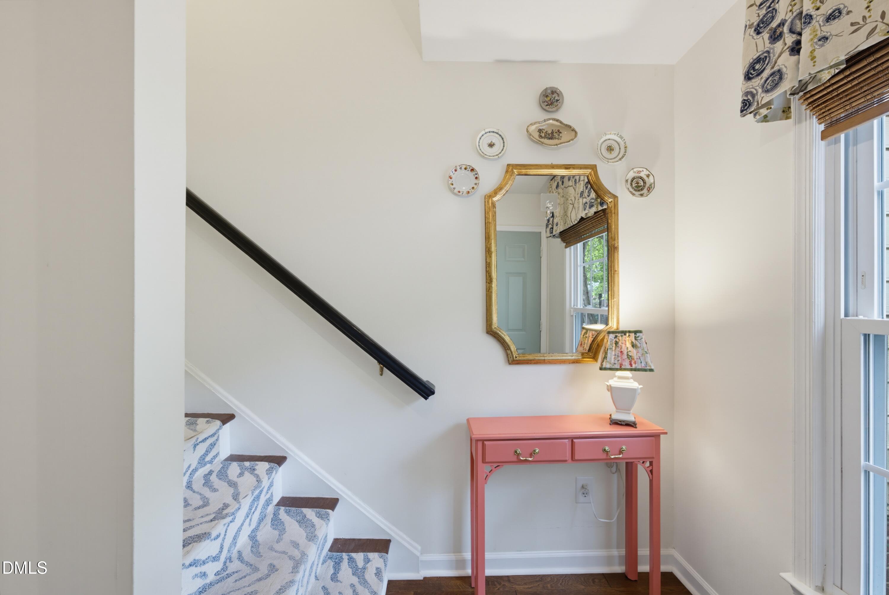 126 Wythe Circle Raleigh, NC 27615 - Photo 3 of 44 Foyer2