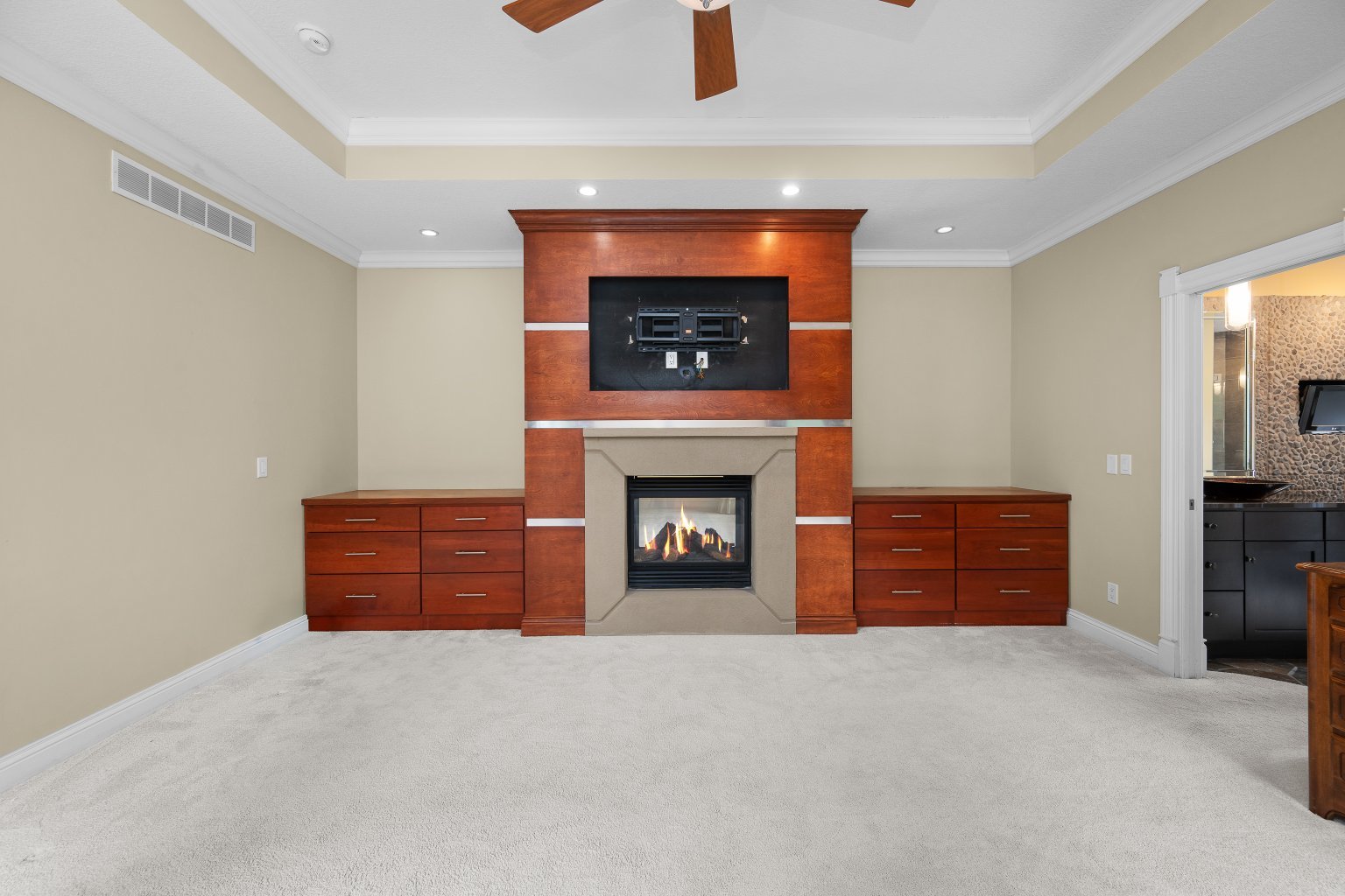2296 Forest Reed Place Le Claire, IA 52753 - Photo 41 of 77