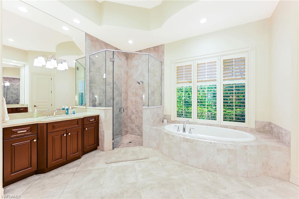 9155 Torrefino Court Naples, FL 34109 - Photo 14 of 28 Primary Bathroom